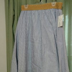 🌼price drop🌼 Lularoe Lola Skirt with tags