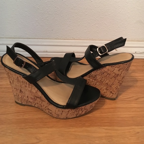 High heels - Picture 2 of 3