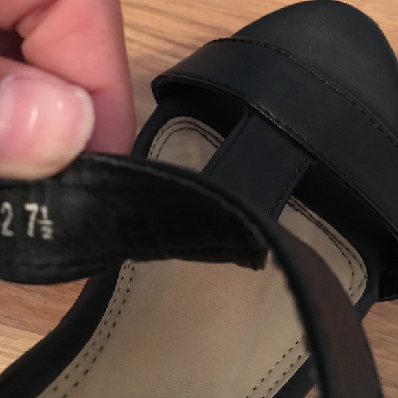 High heels - Picture 3 of 3