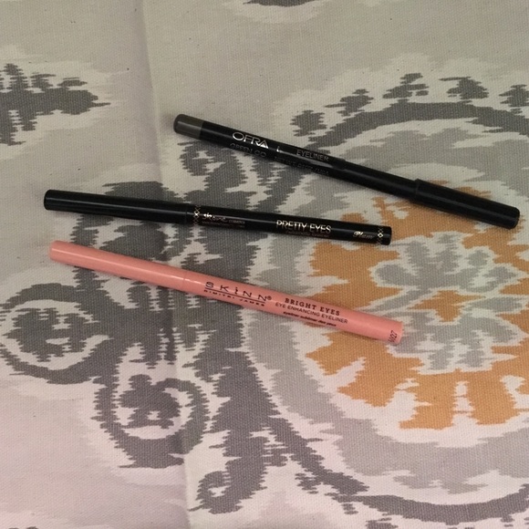 Eyeliner bundle!