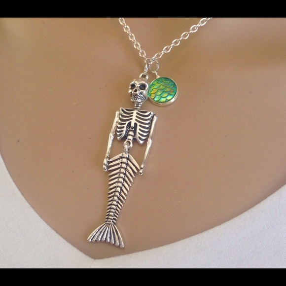 💜Mermaid skeleton necklace - Picture 2 of 4