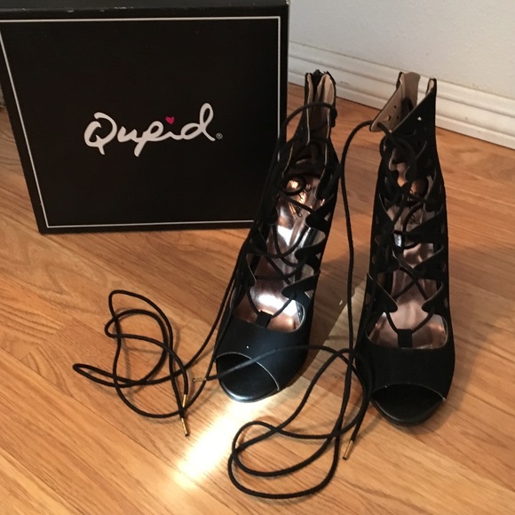 High heels - Picture 1 of 2