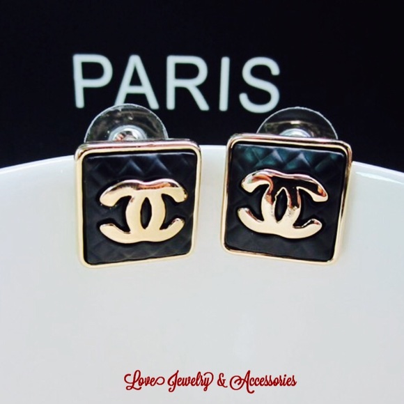 Designer Quilted C Logo square black&Gold earrings - Picture 2 of 4