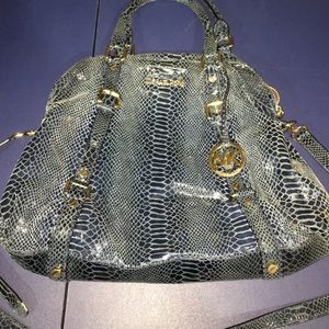 Michael Kors tote