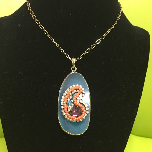 Dazzling stone accent necklace
