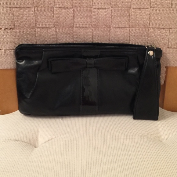 Cute clutch