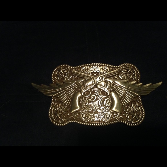 Belt buckle