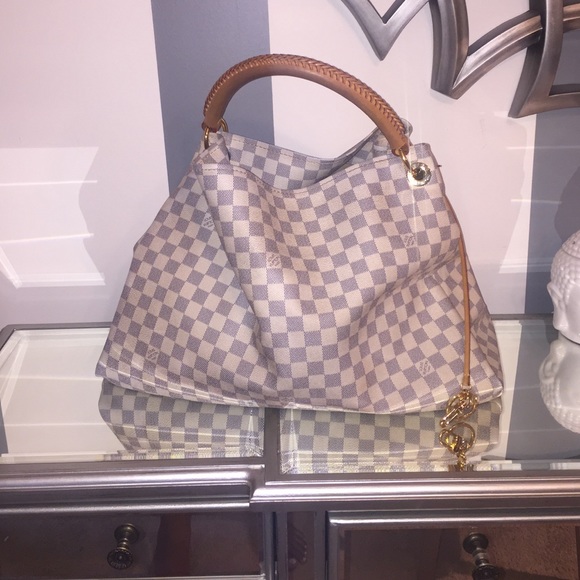 Louis Vuitton Artsy GM