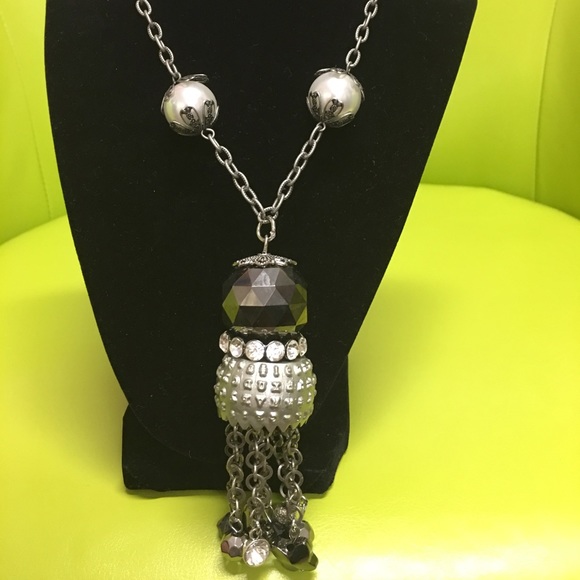 Rhinestone glamour chunky necklace