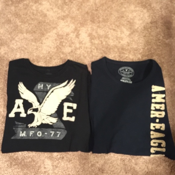 TWO American Eagle men's shirts