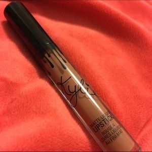 Kylie Lip Kit (Dolce K) 👄💄👑