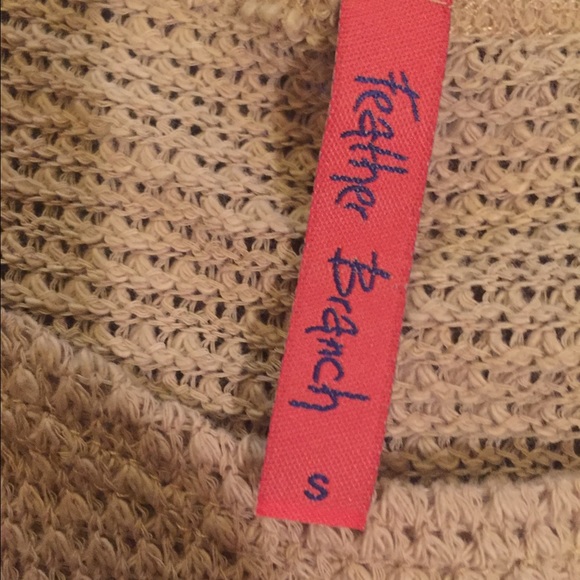 Top - Picture 2 of 2