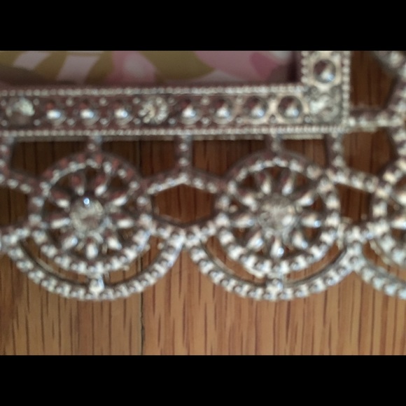 Beautiful silver detailed picture frame - Picture 3 of 3