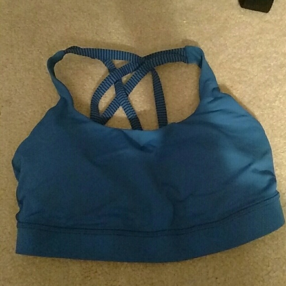 Lululemon Energy Sports Bra