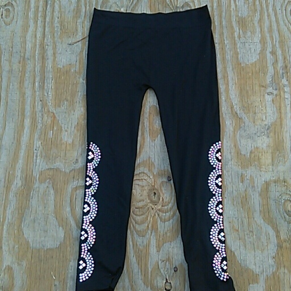 Hot Kiss Capri/Leggings Size 1X/2X