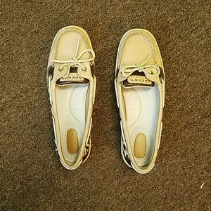 Sperrys w/ Cheetah Fur side pattern