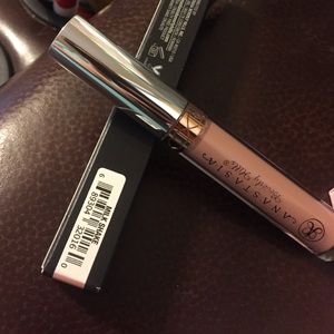 ABH Lipstick in Milkshake