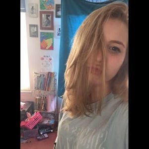 Meet your Posher, Cass