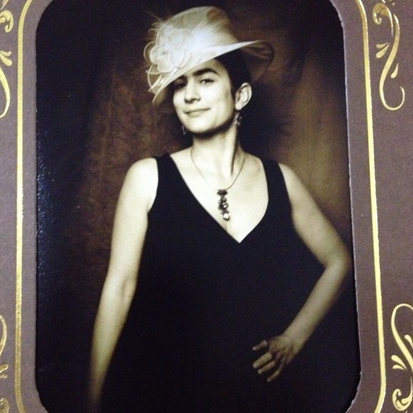 Meet your Posher, Eva