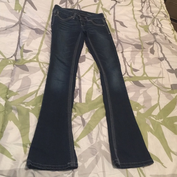 Sophie skinny boot cut Guess Jeans! Stretchy.
