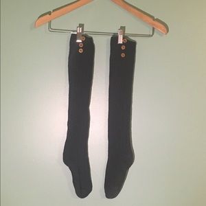 KNEE LENGTH NAVY SOCKS