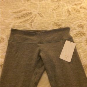Lululemon crop pants size 10