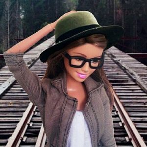 Meet your Posher, Lori