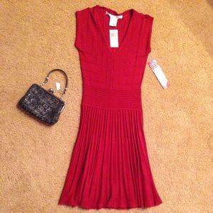 Red Short Sleeve Dress by Max Studio