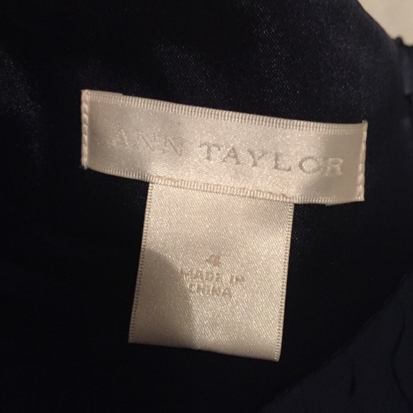 Ann Taylor navy blue dress - Picture 3 of 3