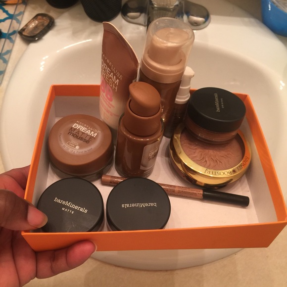 Dark skin Foundation and Bronzer Bundle