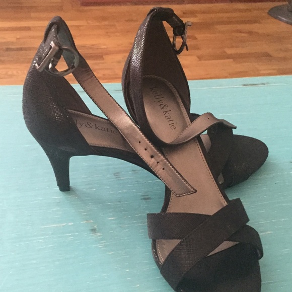 Kelly&Katie black heels size 8