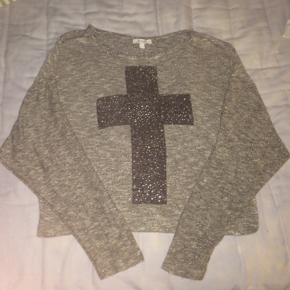 Crop Sweater with Cross - Picture 1 of 2