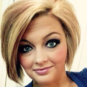 Meet your Posher, Renee