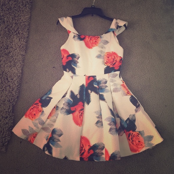 L'atiste by Amy Flower Pattern Dress (Size S)