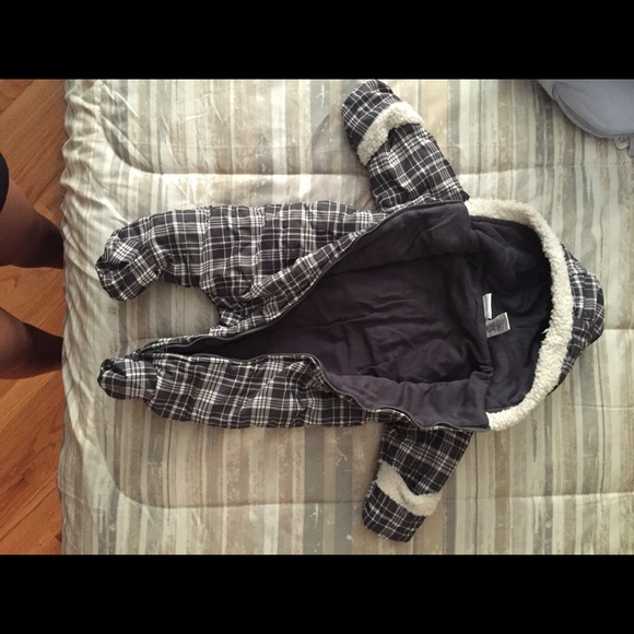 Calvin Klein baby plaid snowsuit bunting - Picture 2 of 4