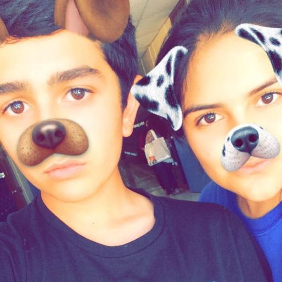 Meet your Posher, Alexia - Picture 1 of 1