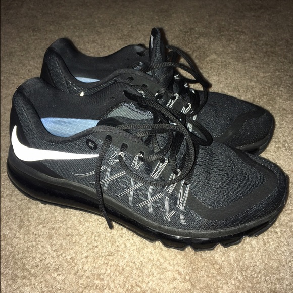 Nike Air Maxes 2015