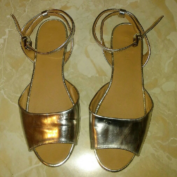 Forever 21 Silver Ankle Strap Flat Sandals