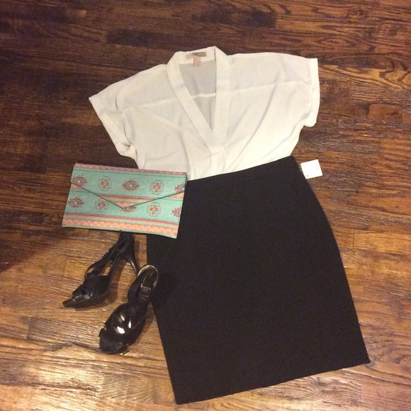NWT!! Black pencil skirt