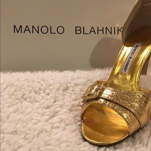 SALE! Manolos!
