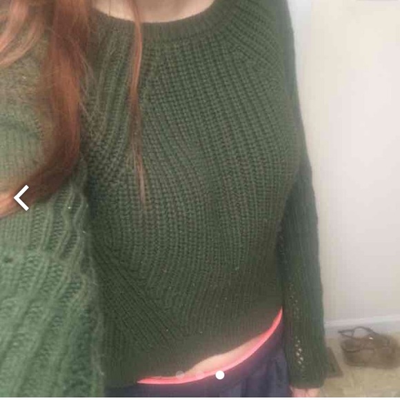 dark green crop sweater - Picture 3 of 3