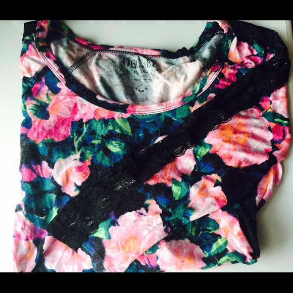 Cute floral Top