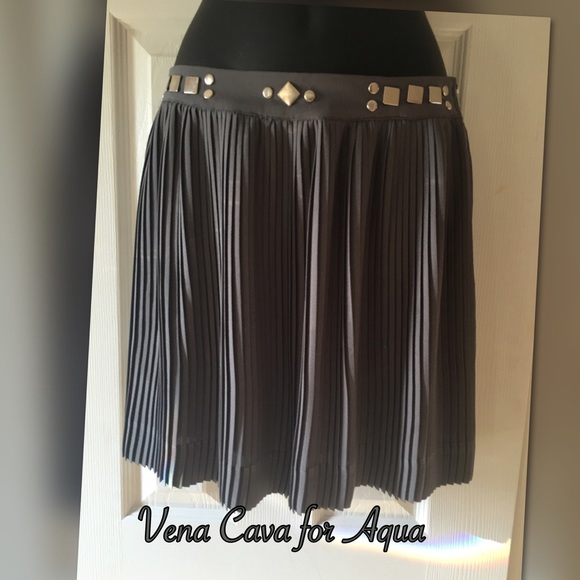 Pleated Gray Skirt w/Stud Embellishments