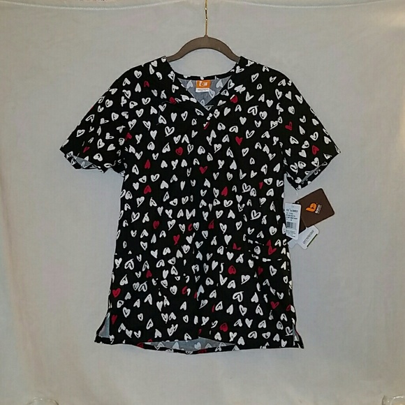 Scrub top