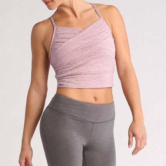 manduka top