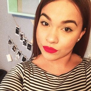 Meet your Posher, Katherine