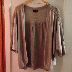 NWT a.n.a. Women's Taupe Short Sleeve Shrug Medium