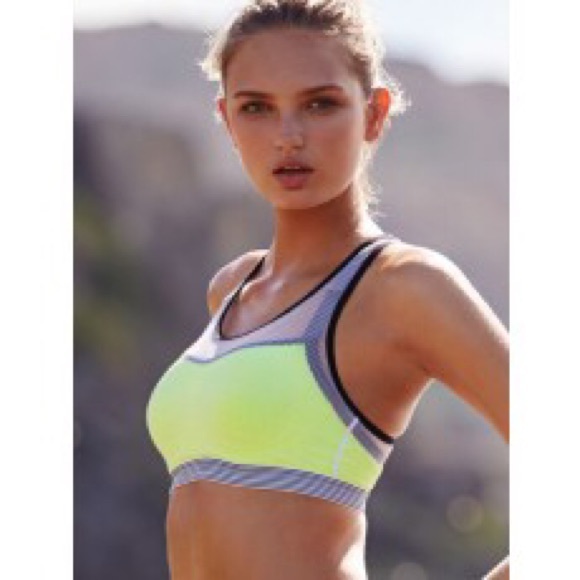 NWOT trendy sports ba
