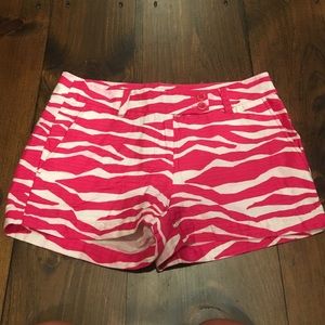 Vineyard Vines pink stripe shorts