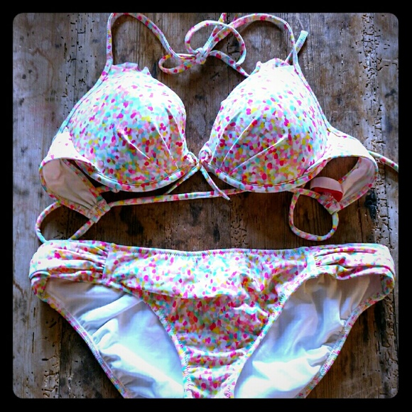 Victoria's Secret push up bikini top and bottoms